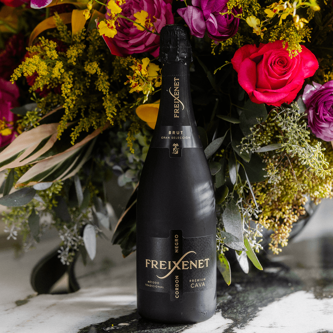 FREIXENET CORDON NEGRO BRUT CAVA SPARKLING WINE