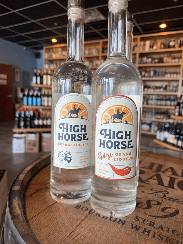HIGH HORSE ORANGE LIQUEUR