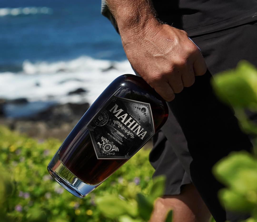 MAHINA DARK PREMIUM RUM